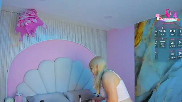 hinata dolly online show from 04/07/26, 11:12