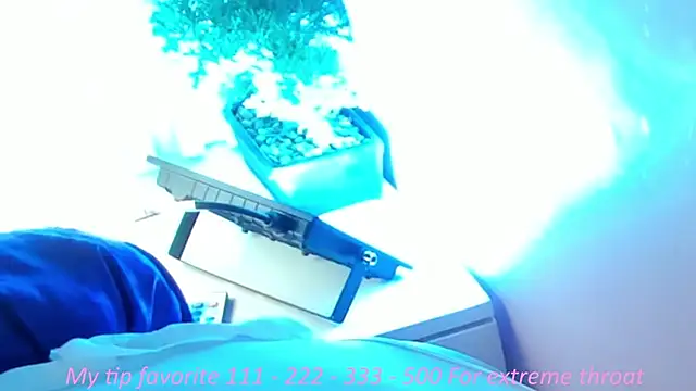 hinata dolly online show from 10/10/25, 08:26