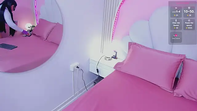 hinata dolly online show from 03/25/26, 10:58