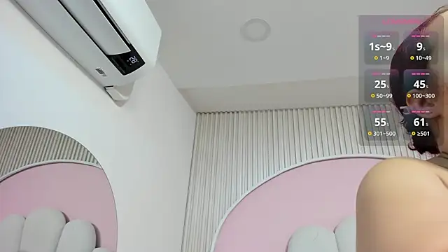 hinata dolly online show from 10/24/25, 08:02