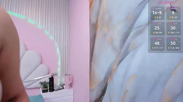 Snapshot of hinata_dolly chatting on 02/24/26, 11:22 hinata dolly online show from 02/24/26, 11:22