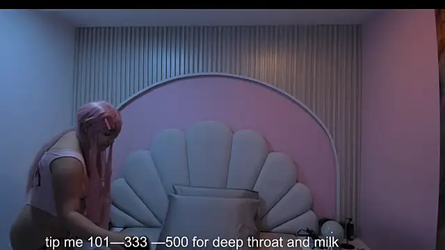 hinata dolly online show from 11/13/25, 10:19