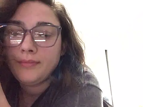 paigeycakes online show from 11/12/25, 02:48