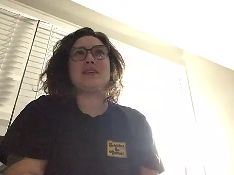 paigeycakes online show from 09/16/25, 04:13