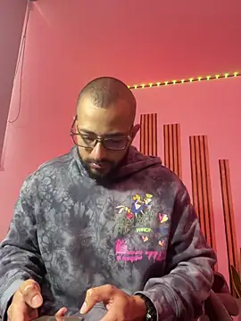magnumchris online show from 05/12/26, 11:49