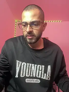 magnumchris online show from 04/15/26, 11:49