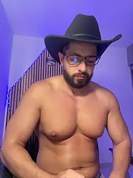 Snapshot of magnumchris chatting on 02/12/26, 09:36 magnumchris online show from 02/12/26, 09:36