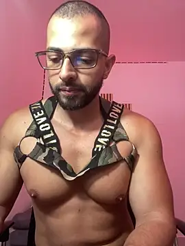 magnumchris online show from 04/14/26, 03:50