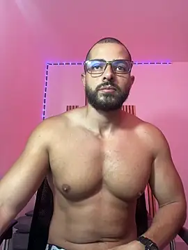 magnumchris online show from 04/04/26, 05:52