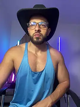 Snapshot of magnumchris chatting on 02/20/26, 11:01 magnumchris online show from 02/20/26, 11:01