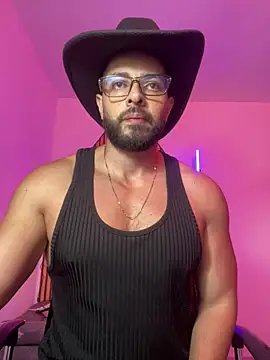 Snapshot of magnumchris chatting on 02/23/26, 11:16 magnumchris online show from 02/23/26, 11:16