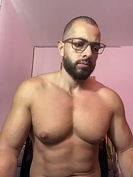 magnumchris online show from 05/13/26, 03:52