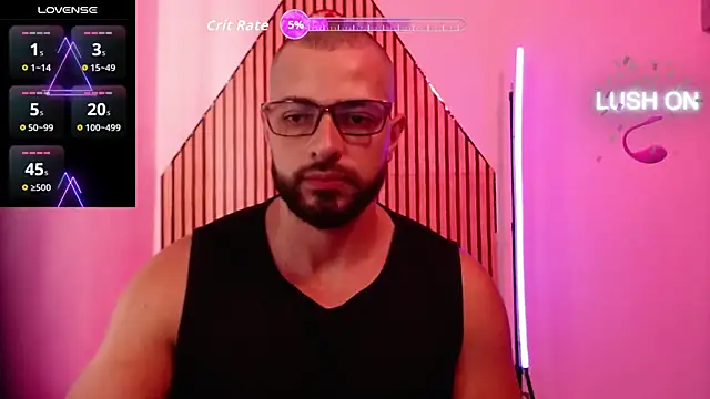 Snapshot of magnumchris chatting on 02/18/26, 04:25 magnumchris online show from 02/18/26, 04:25