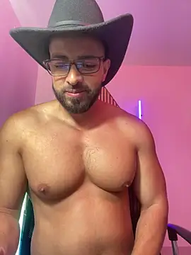 Snapshot of magnumchris chatting on 02/21/26, 03:03 magnumchris online show from 02/21/26, 03:03