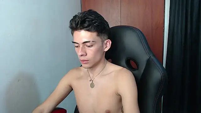 Rimuru17 online show from 04/05/26, 02:18