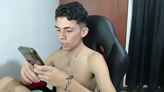 Rimuru17 online show from 04/09/26, 03:41