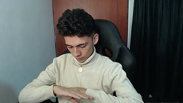 Rimuru17 online show from 04/08/26, 04:47