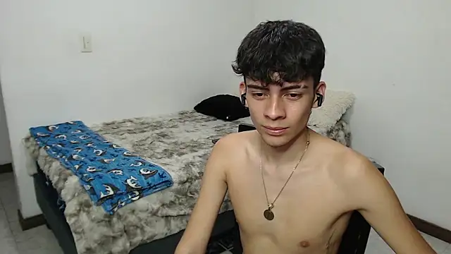 Rimuru17 online show from 03/10/26, 03:32