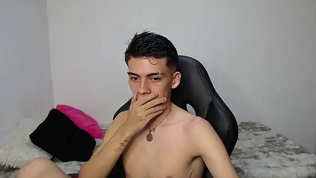 Rimuru17 online show from 03/29/26, 03:41