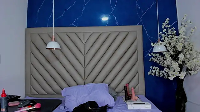 Ibbie drastic online show from 12/15/25, 12:11