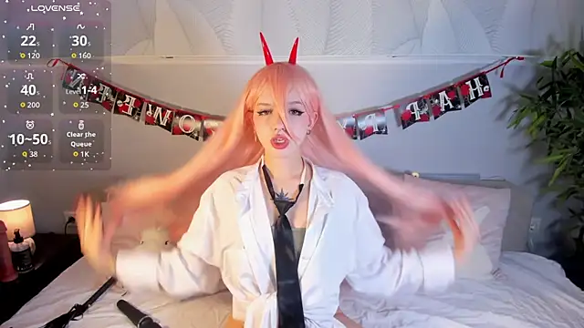 Snapshot of Molly_Platt chatting on 10/30/25, 09:18 Molly Platt online show from 10/30/25, 09:18