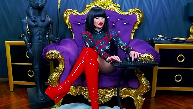 LaraMaeve online show from 03/27/26, 05:49