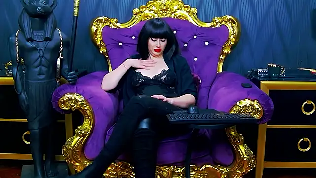 LaraMaeve online show from 03/12/26, 06:17