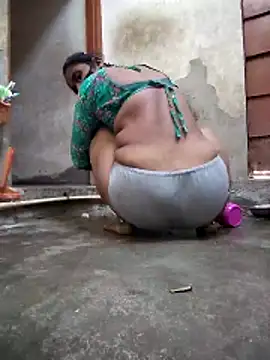 aunty sumy online show from 04/06/26, 02:29