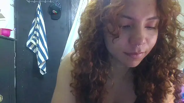 VioletV online show from 07/18/26, 01:47