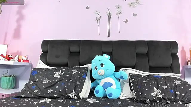 KendallWings online show from 11/06/25, 12:14