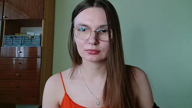 LooveELLYx online show from 02/05/26, 02:35