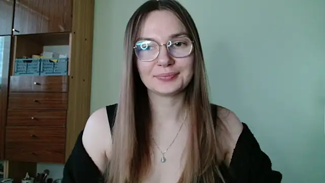 LooveELLYx online show from 01/15/26, 07:34