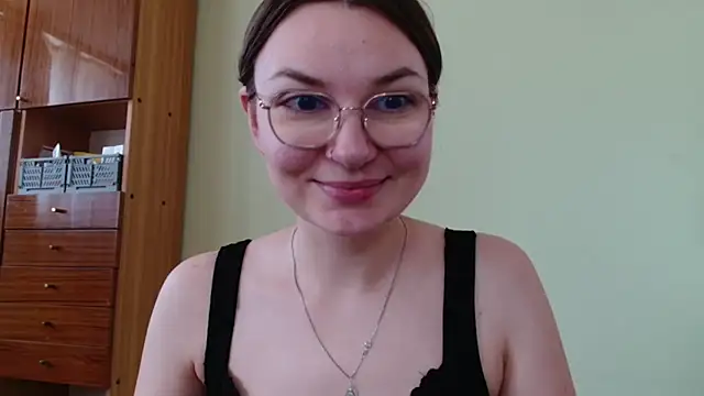Snapshot of LooveELLYx chatting on 07/14/26, 06:40 LooveELLYx online show from 07/14/26, 06:40