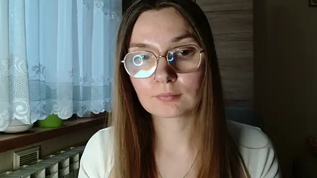 LooveELLYx online show from 12/03/25, 02:38