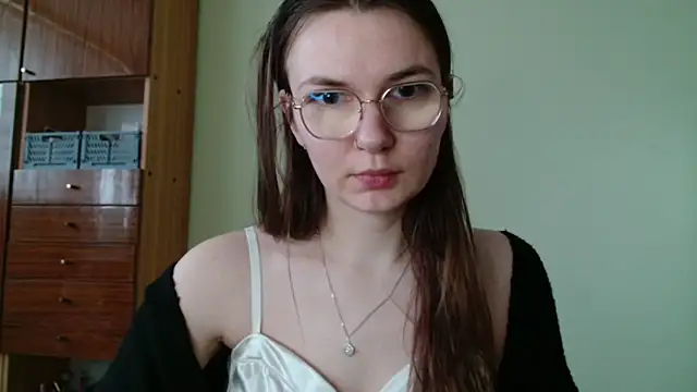 Snapshot of LooveELLYx chatting on 02/28/25, 07:37 LooveELLYx online show from 02/28/25, 07:37