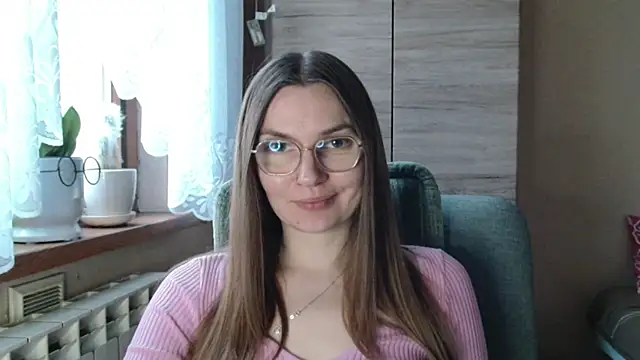 LooveELLYx online show from 12/23/25, 07:29