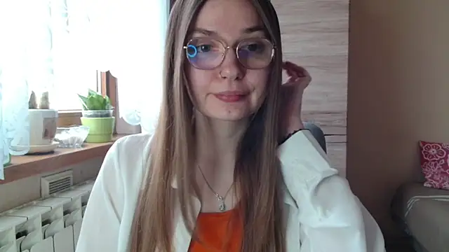 Snapshot of LooveELLYx chatting on 04/03/26, 06:31 LooveELLYx online show from 04/03/26, 06:31