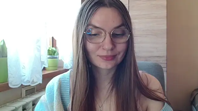 Snapshot of LooveELLYx chatting on 04/11/26, 07:45 LooveELLYx online show from 04/11/26, 07:45