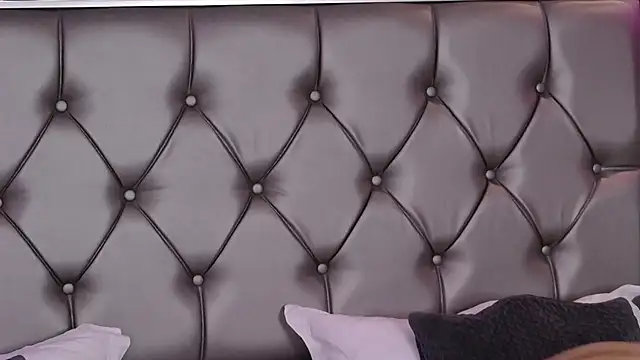 MayaHale online show from 12/22/25, 11:54
