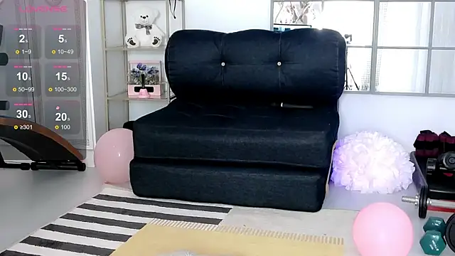 Snapshot of SarahRaynex chatting on 04/16/26, 11:11 SarahRaynex online show from 04/16/26, 11:11