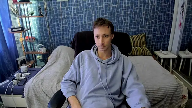 CuteBoy228 online show from 04/11/26, 09:35