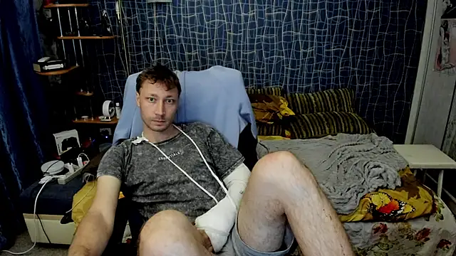CuteBoy228 online show from 06/03/26, 06:23