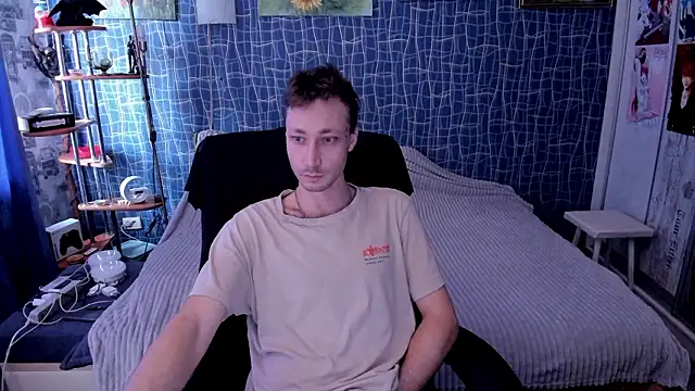 CuteBoy228 online show from 03/25/26, 11:09