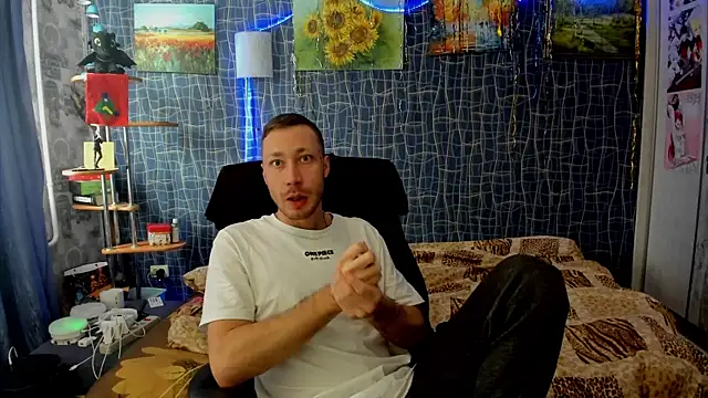 CuteBoy228 online show from 01/18/26, 09:24