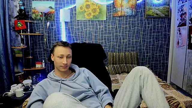 CuteBoy228 online show from 02/13/26, 10:43