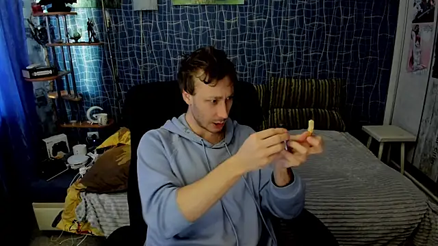 CuteBoy228 online show from 05/03/26, 12:53