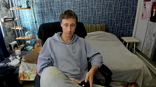 CuteBoy228 online show from 04/17/26, 10:18