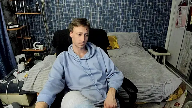 CuteBoy228 online show from 04/21/26, 10:16