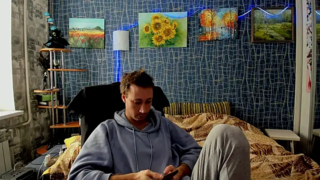 CuteBoy228 online show from 12/22/25, 08:47