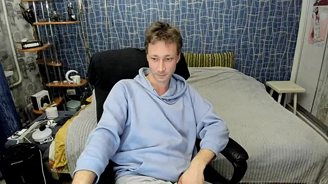 CuteBoy228 online show from 04/15/26, 07:58